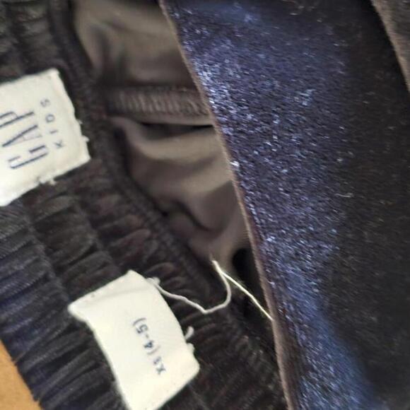 Kids' Velvet Jogger Pants by Gap - Soft & Stylish - Picture 3 of 3